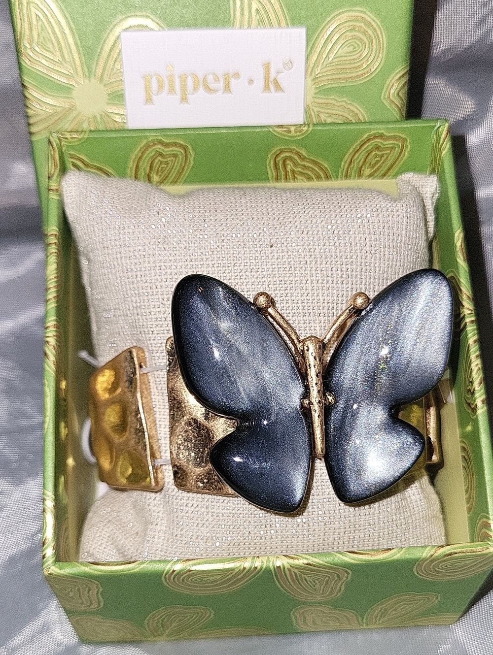 Piper k Butterfly Stretch Bracelet Brushed Gold Blue Grey Butterfly Accent Bnib